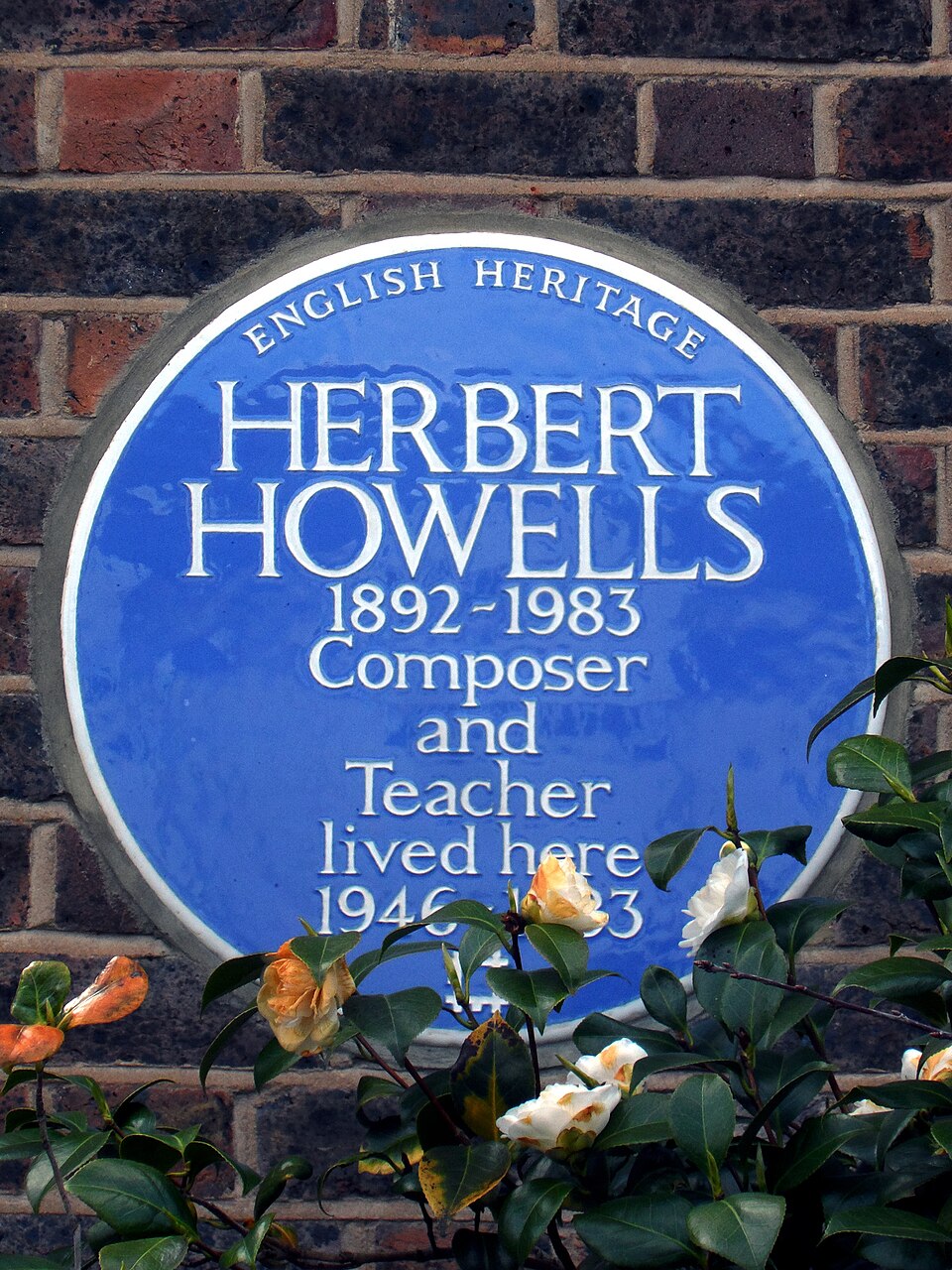 English Heritage blue plaque to Herbert Howells
